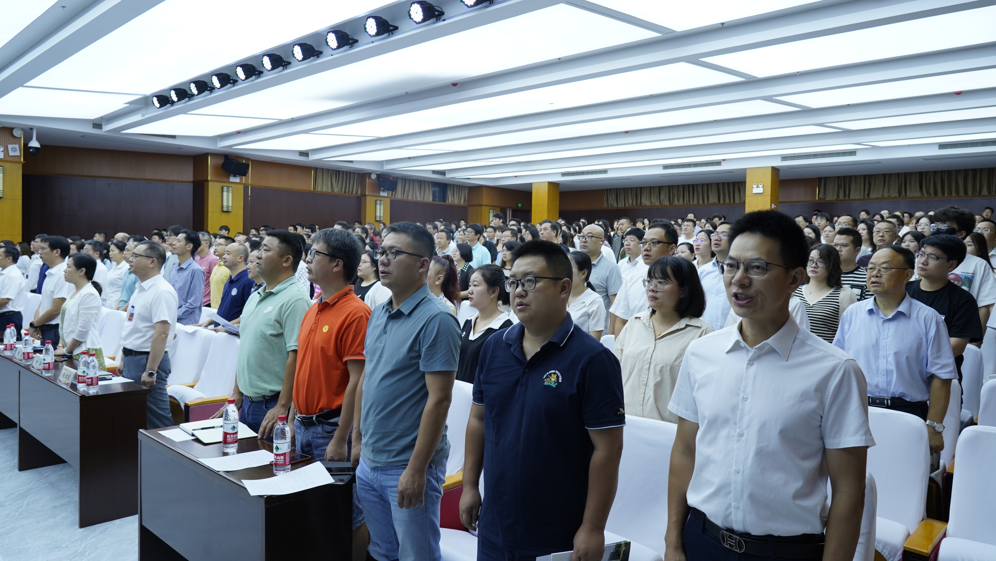 _DSC9887.JPG _DSC9887.JPG